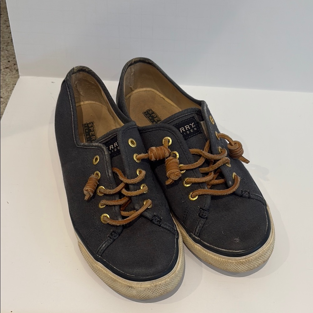 Sperry Women’s Blue Canvas Sneakers with Tan Ties